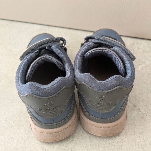 Biomecanics kids shoes size 31 like new, blue and beige
