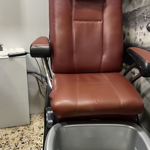 Pedicure chair used with massage function and remote control
