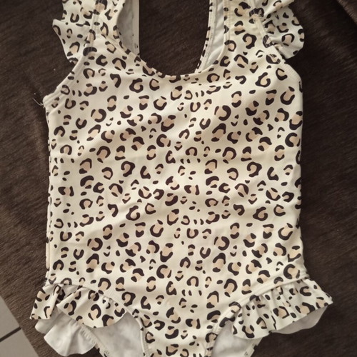 Animal Print Girls' One-Piece Swimsuit like new, size 5-6 years
