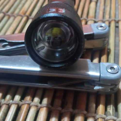 Alpine multitool and flashlight set used, good condition