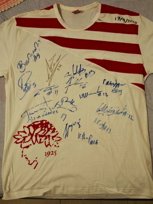 Olympiacos basketball jersey with player and coach autographs like new