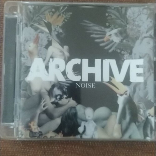 Archive Noise CD and DVD used, rock