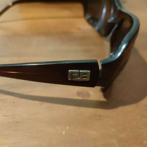 Rebecca Blu sunglasses used with case