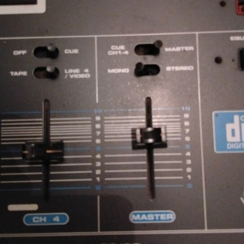 Tele SM-251 vintage stereo mixer with 4 channels and equalizer