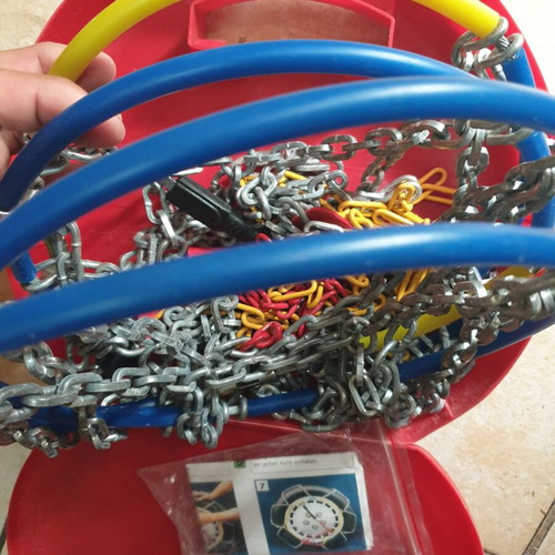 Snow chains like new, unused