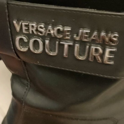 Μποτάκια Versace μαύρα καινούργια με κορδόνια