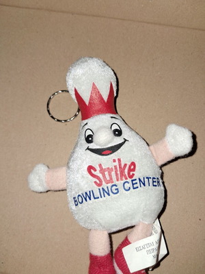 Vintage Strike Bowling Center keychain Korina leather white like new