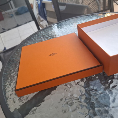 Hermes κουτί 19,5x19,5x5 εκ.