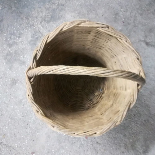 Baskets used, pack of 4, two large low, one tall and one small
