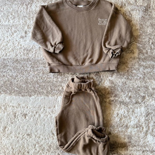 Zara tracksuit set 3 years like new, brown
