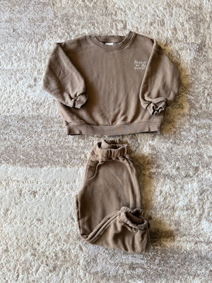 Zara tracksuit set 3 years like new, brown