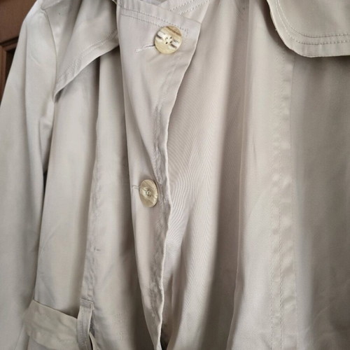 Trench coat used light yellow satin weave with belt size M