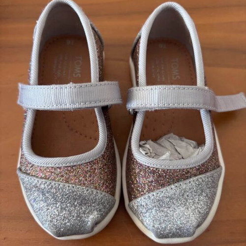 Tom’s ballerinas size 22 bronze with silver like new for girl