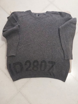 Dolce & Gabbana thin sweater gray size M like new, 100% wool