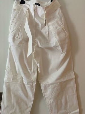 White Zini pants like new, wide fit, size L