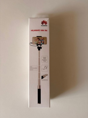 Huawei Selfie Stick like new with wired 3.5mm jack connection