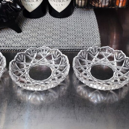 Crystal dessert plates like new, set of 4, geometric design