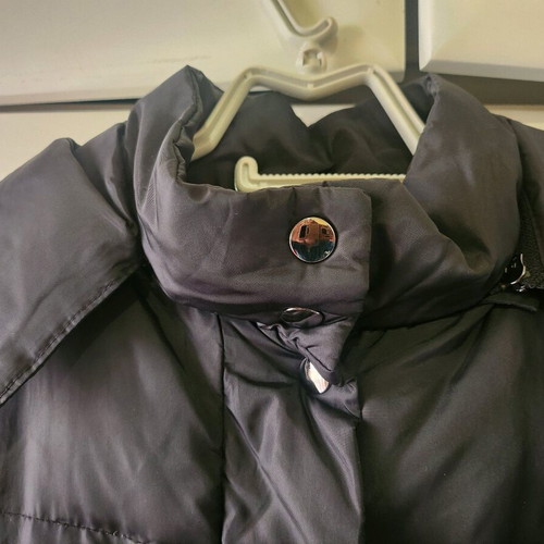 Long women's Zara basic jacket size L like new, black with down filling
