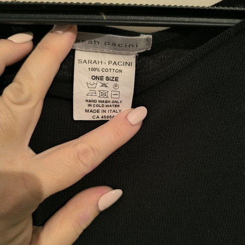 Black long-sleeve blouse with side slit like new