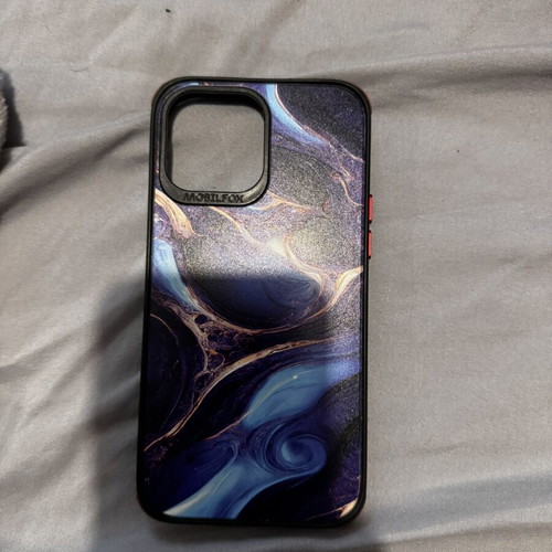 iPhone 13 Pro Max cases like new, including Mobilfox