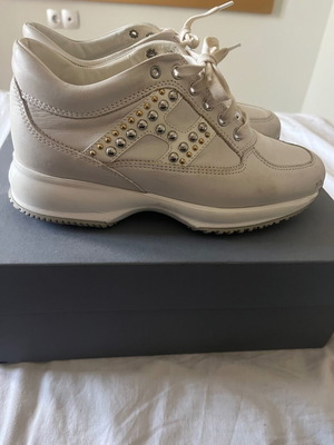 Hogan interactive white leather sneakers used, size 37