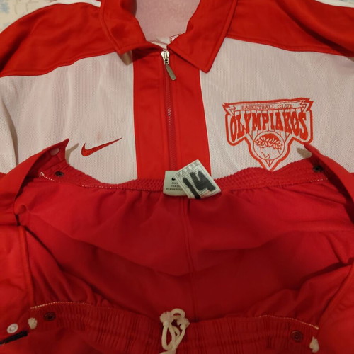 Olympiakos Vintage Basketball Warm-Up Suit Nike 90s mint condition