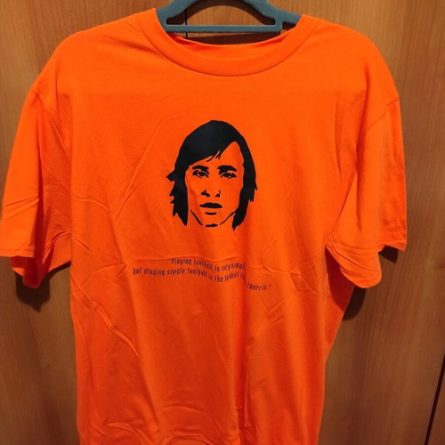 Pack of 5 T-shirts Maradona, Ronaldinho, Cruyff, Maldini, Roberto Baggio size Large, like new
