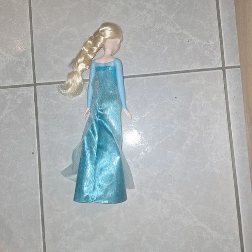 Frozen Elsa doll without shoes