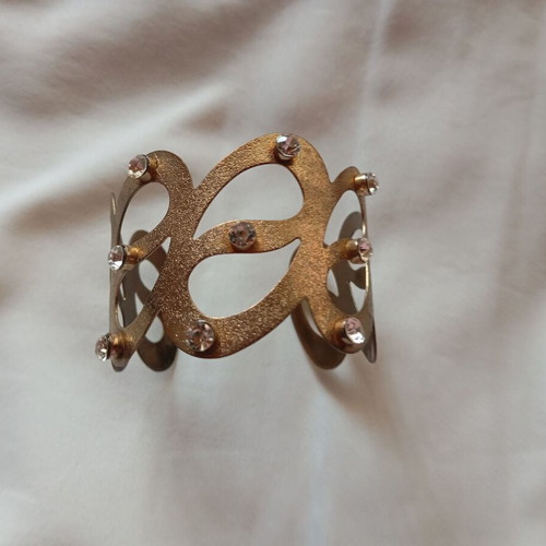 Choker bracelet gold bronze with nine white stones, like new
