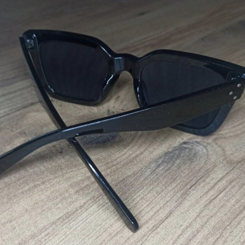Women's sunglasses new, black