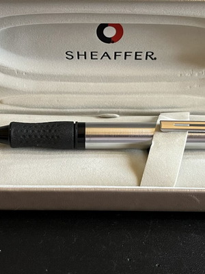 Sheaffer pens new, set of 2, USA