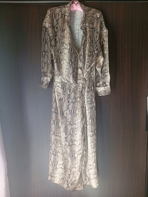 Zara women's dress multicolored like new, size L