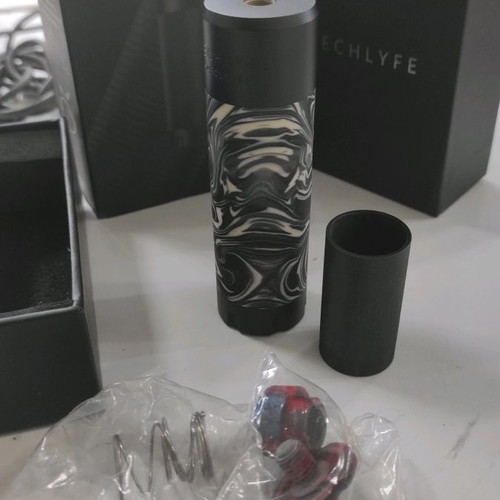 Arcless by Mechlyfe Mechanical Mod black and white resin steel new
