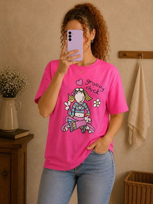 Daisy Street Groovy Chick fuchsia t-shirt new, size M