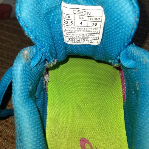 Asics sports shoes size 36 like new, blue and pink