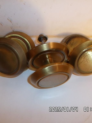 Brass door knobs used, set of 3 for entrance doors