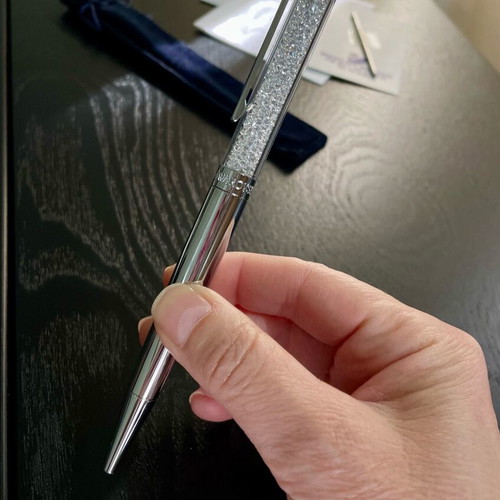 Swarovski crystal ballpoint pen new with up to 1300 crystals