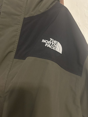The North Face ανδρικό αδιάβροχο μπουφάν σαν καινούργιο, χακί και μαύρο