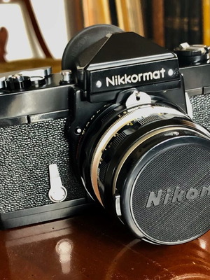 Nikon FTN SLR film camera like new with Nikkor-H 50mm f/2 lens