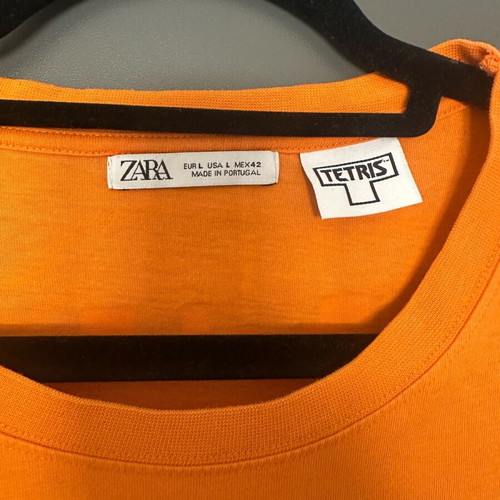 Zara t-shirt slightly used, orange, size L