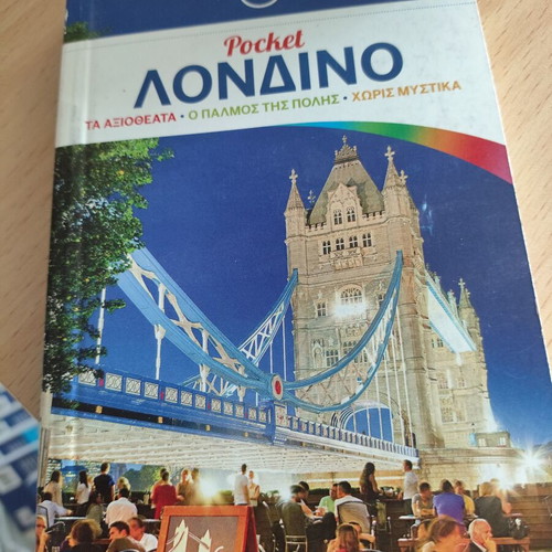 London Pocket Guide by Lonely Planet like new