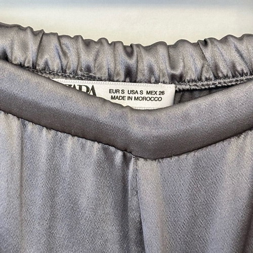 Zara gray satin pants with feathers new, size S