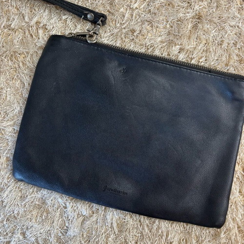 Handbag used, good condition