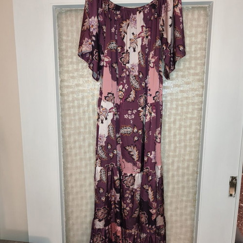 Floral dress plus size s/m like new, multicolor
