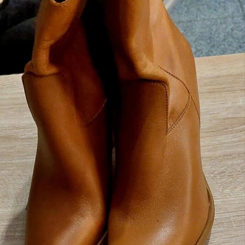 Sante brown ankle boots new and unworn, size 41