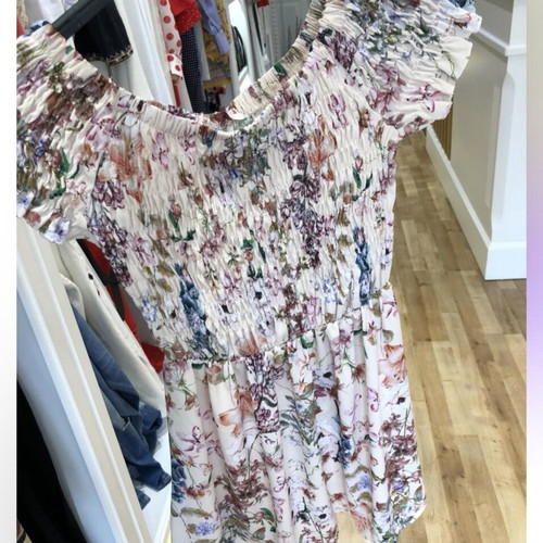 Bsb Floral Dress like new with smocked top, multicolor
