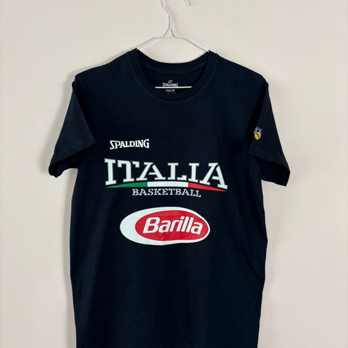 Italy basketball shirt cotton tee like new, size M