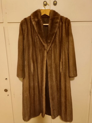 Mink coat used, brown, Canadian origin, size L