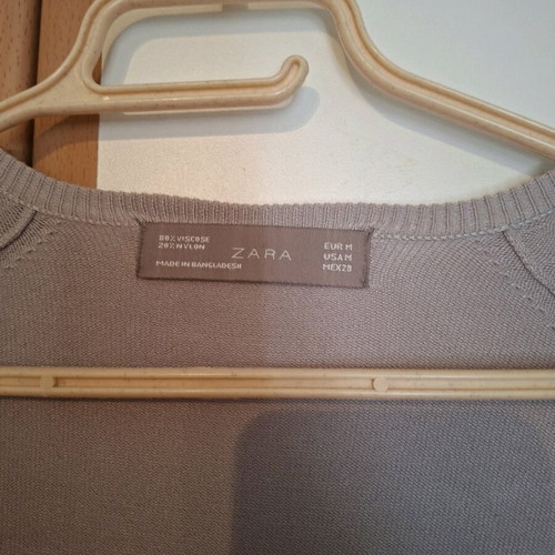 Zara sleeveless knitted vest grey medium like new