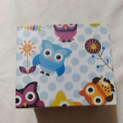 Thick cardboard box 10x10x10 cm like new